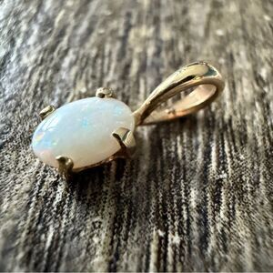 14K Yellow Gold Opal Pendant